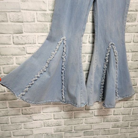 Hamburger Studio Womens M Light‎ Wash Denim High Waisted Bell Bottom Jeans - Picture 2 of 4